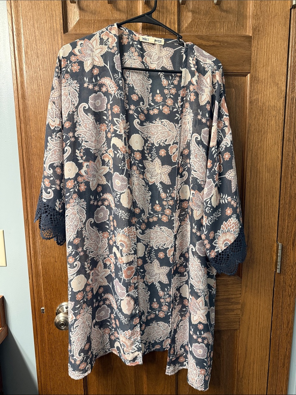 Wallflower Navy and Cream Paisley Crochet-Trim Kimono
